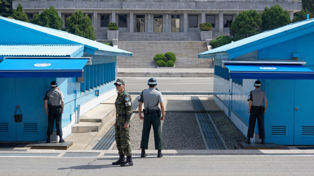 15238978809_0961c0d3a8_k