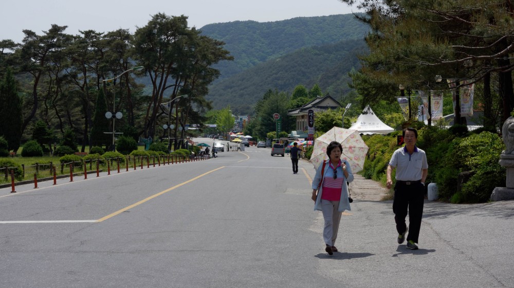 15425518582_5565c591b8_k