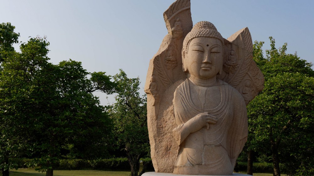 15425954965_569473430c_h