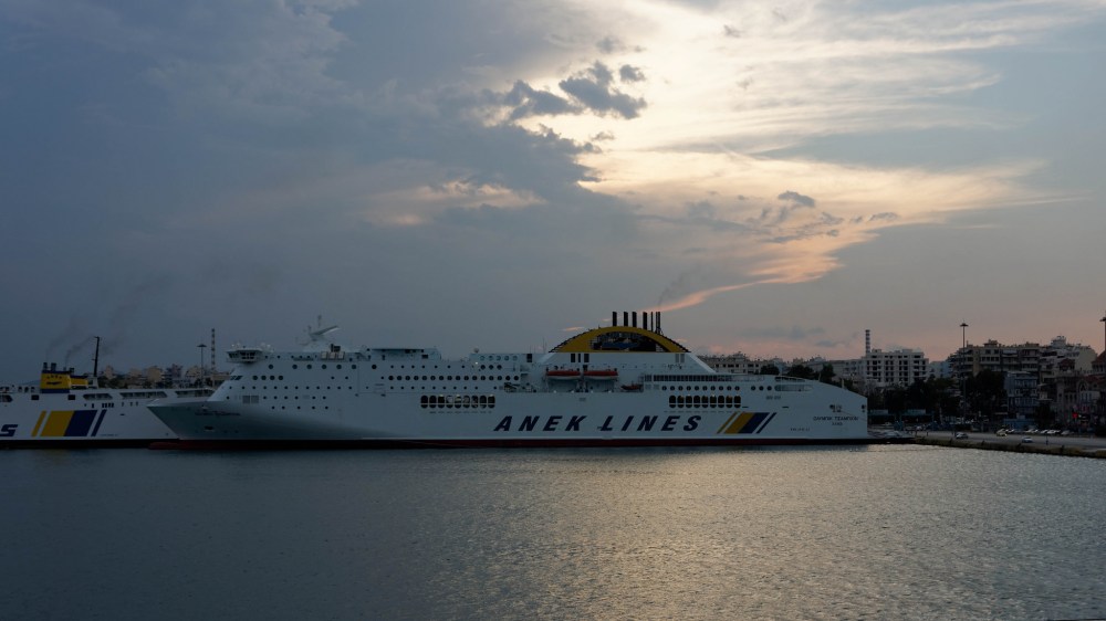 16476363035_b9b9fdb4a7_k