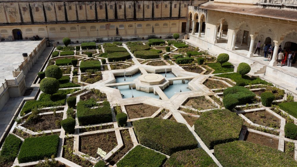 17103472804_c46df42c44_k