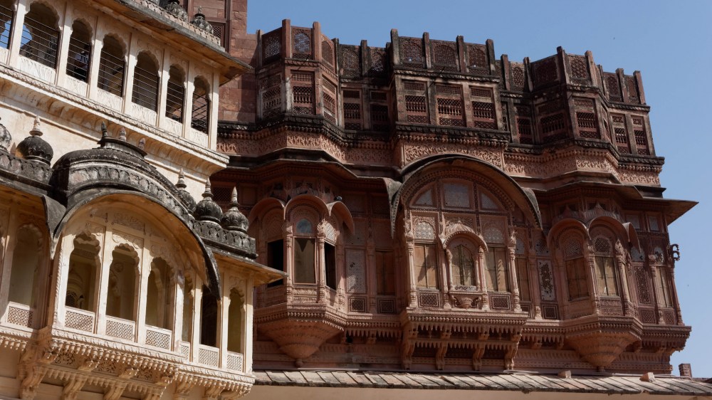 17459348118_baa190a160_k