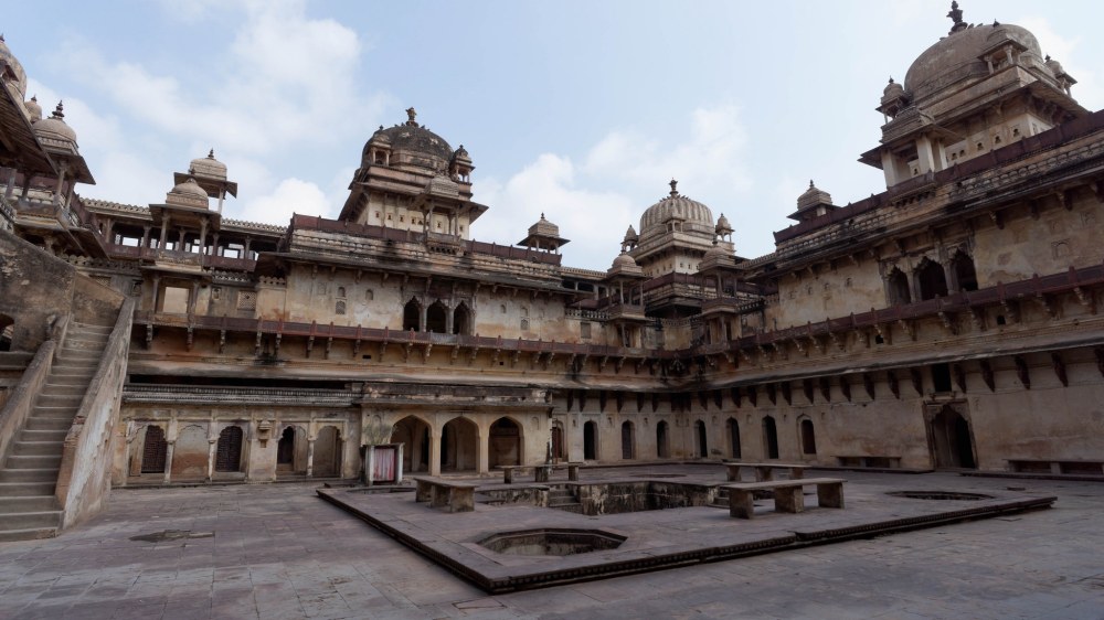 17632814712_09b7676d9f_k