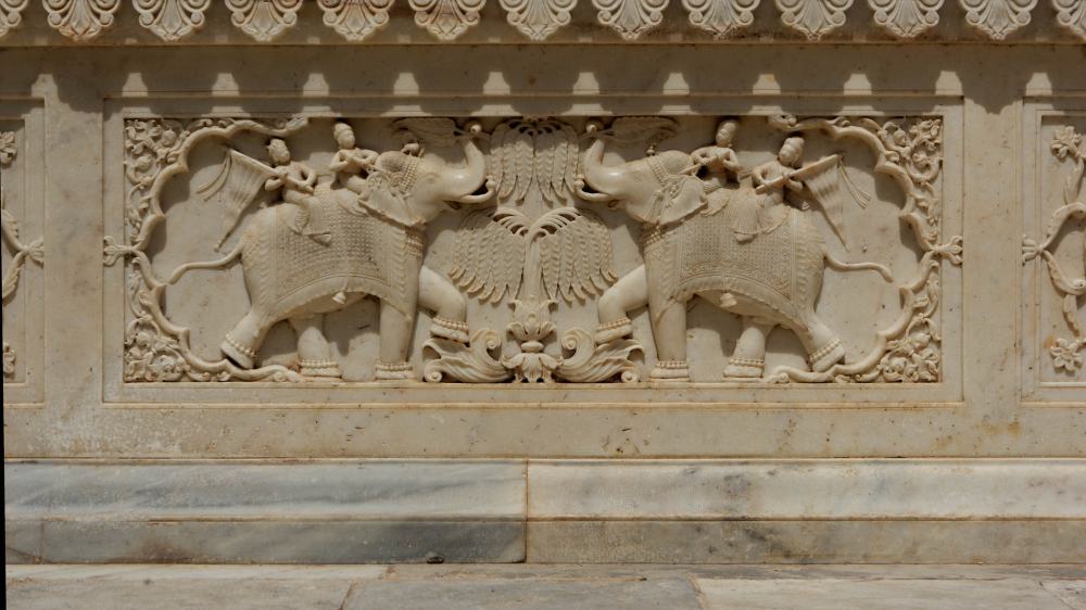 17647001715_5775411c9a_k