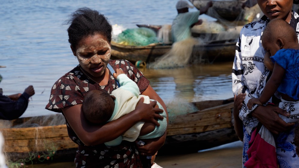 23579079071_f2ae50b144_k